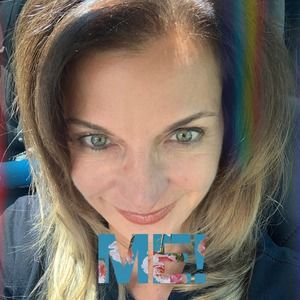 Meet your Posher, Laurie